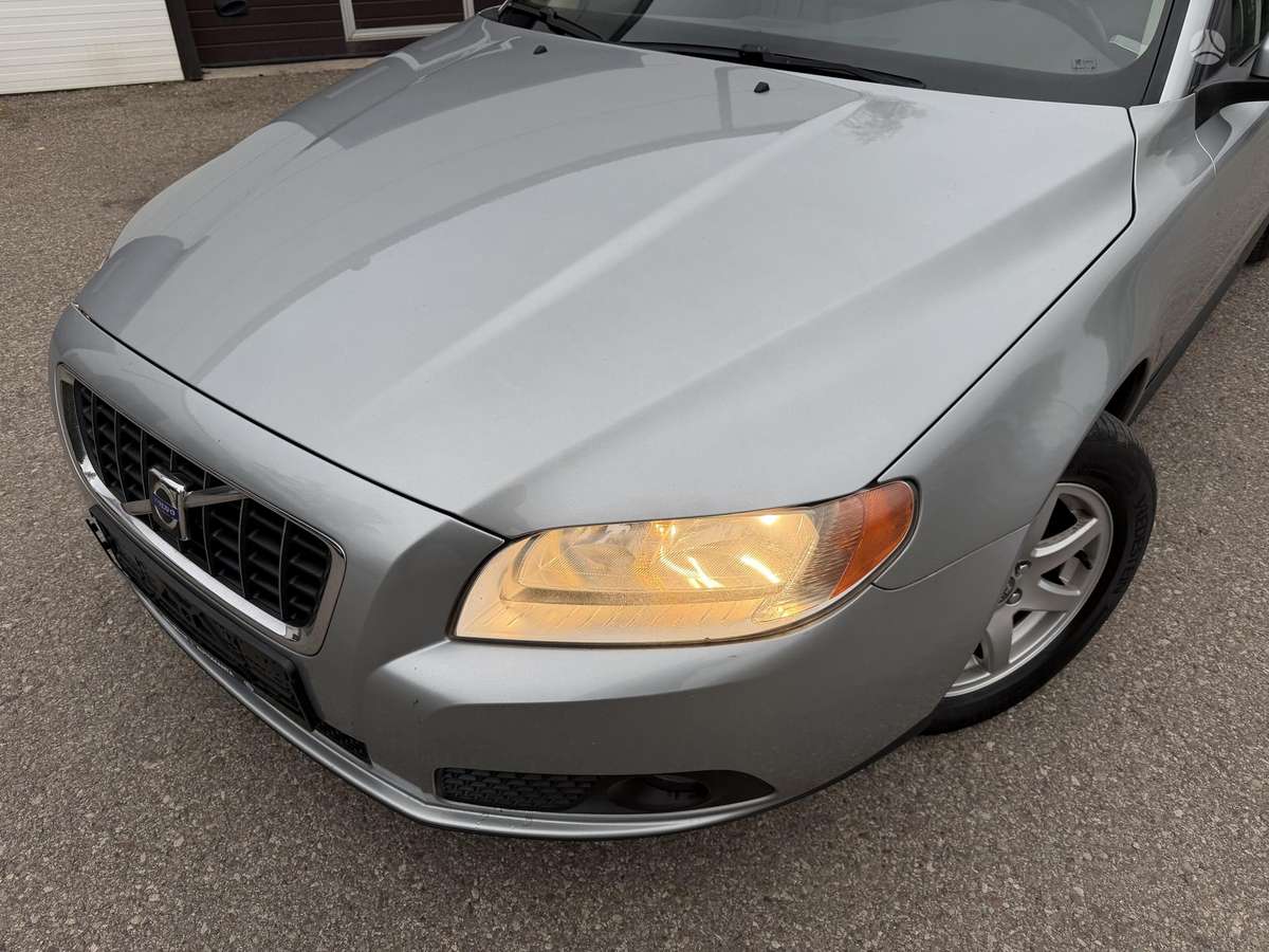 Volvo V70 2009 — photo 5