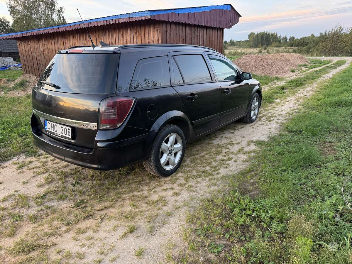 Opel Astra 2007 — photo 7