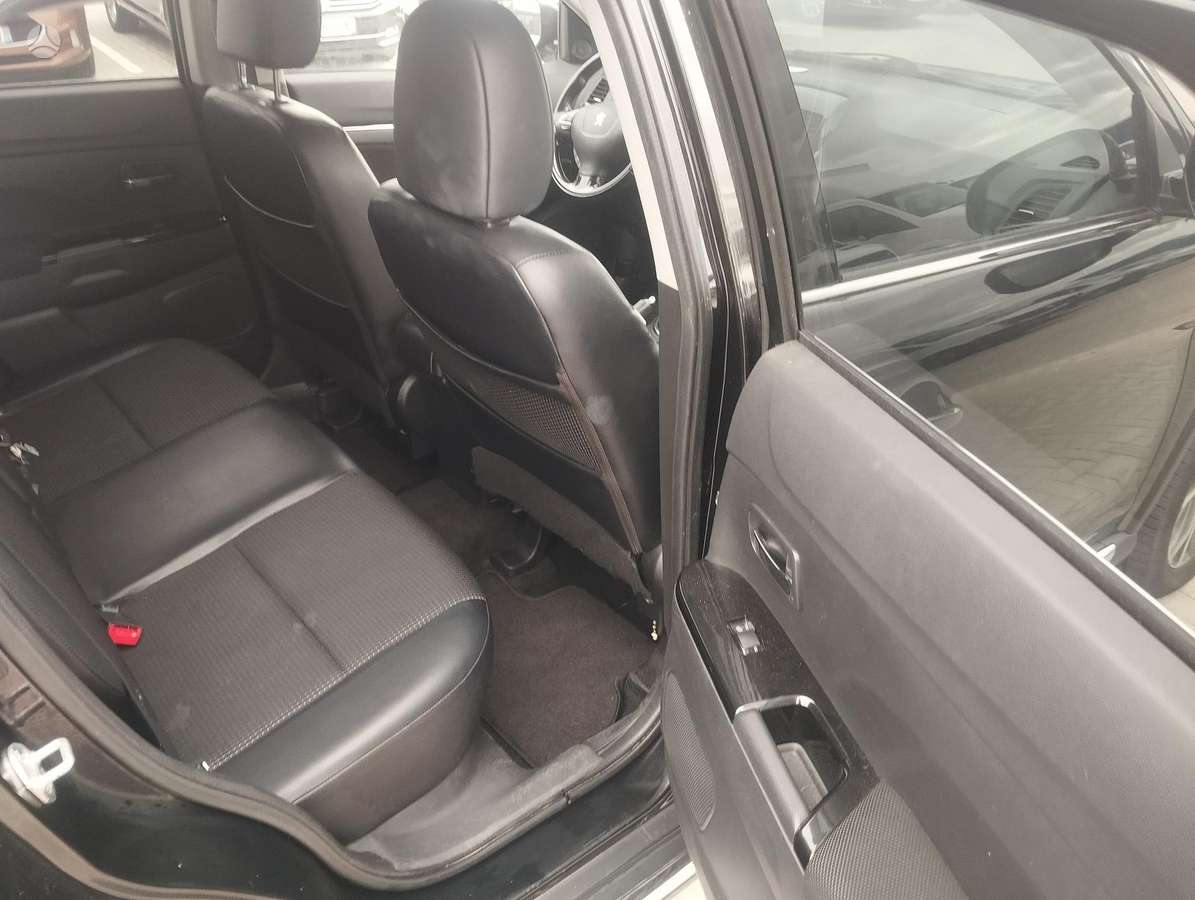Peugeot 4008 2013 — photo 10