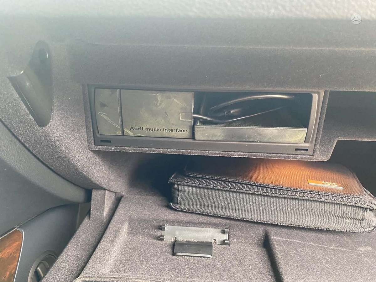 Audi Q5 2012 — photo 18