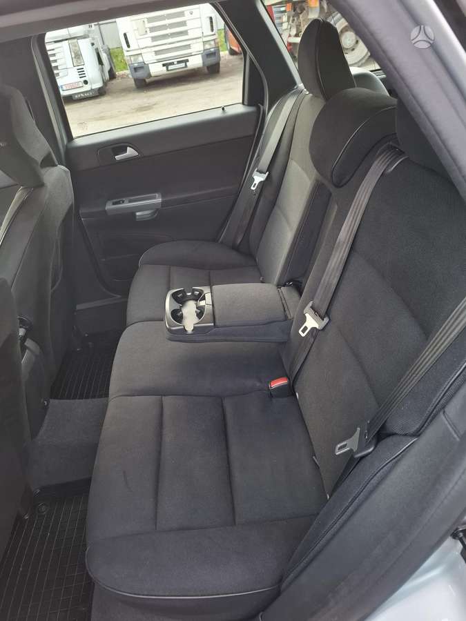 Volvo V50 2008 — photo 21