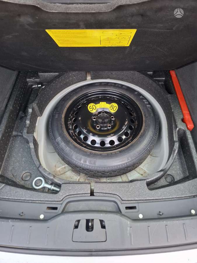 Volvo V50 2008 — photo 25