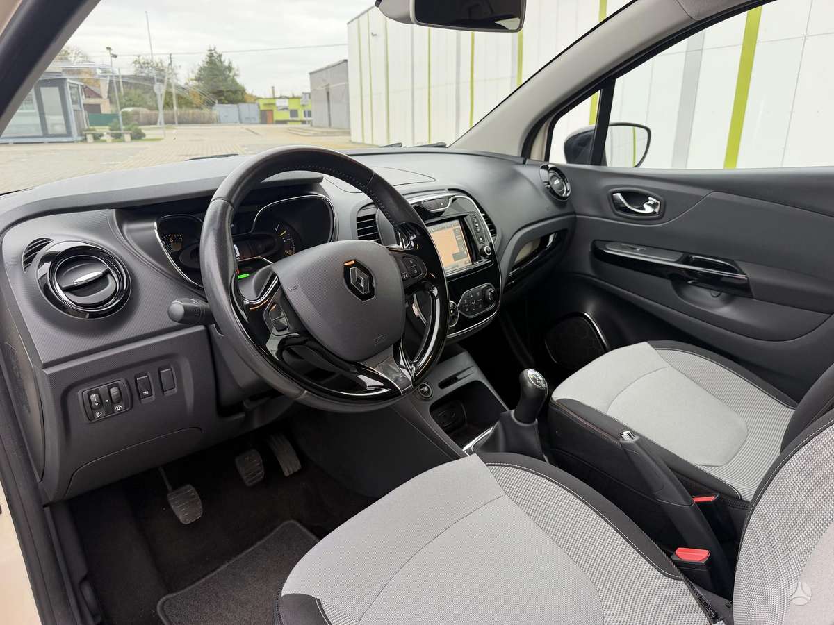 Renault Captur 2014 — photo 16