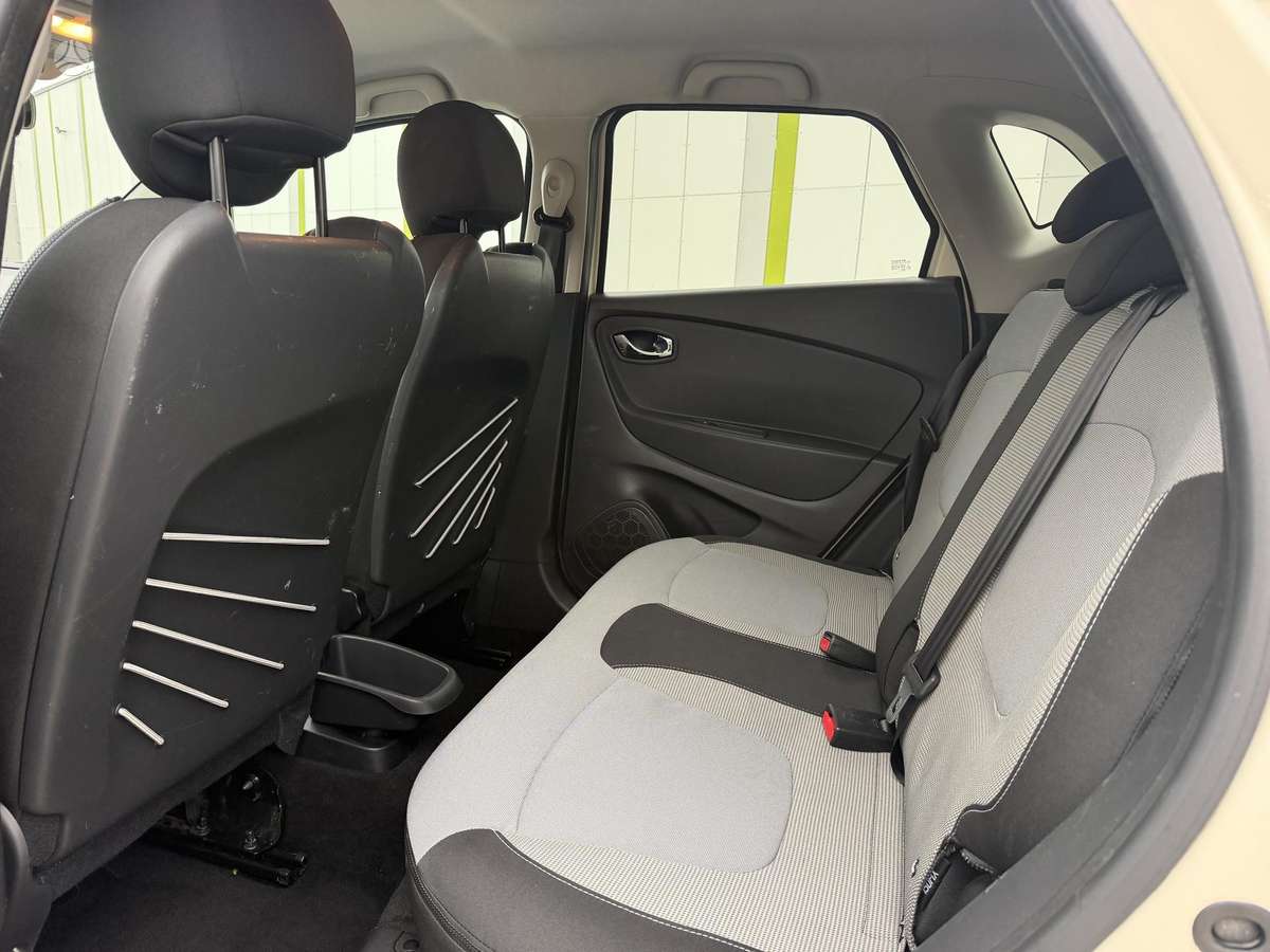 Renault Captur 2014 — photo 21