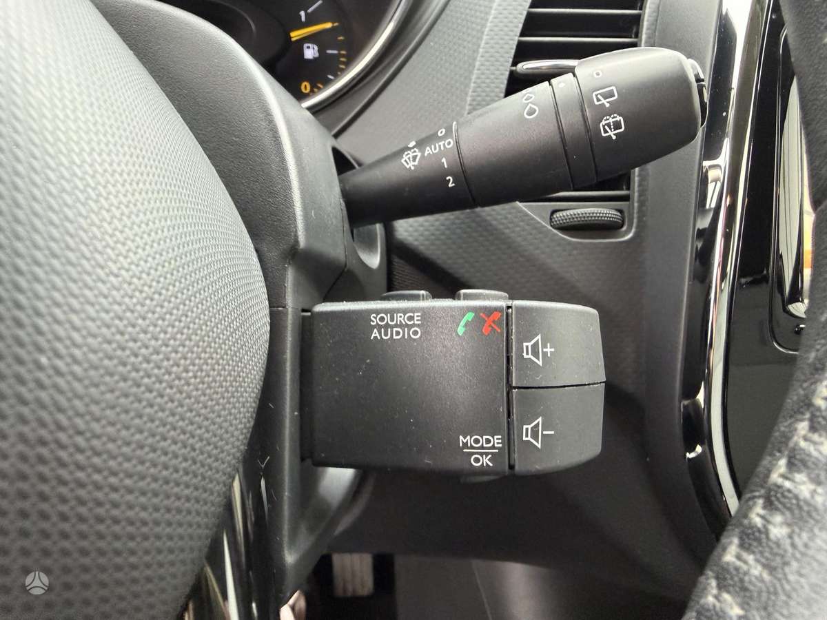 Renault Captur 2014 — photo 23