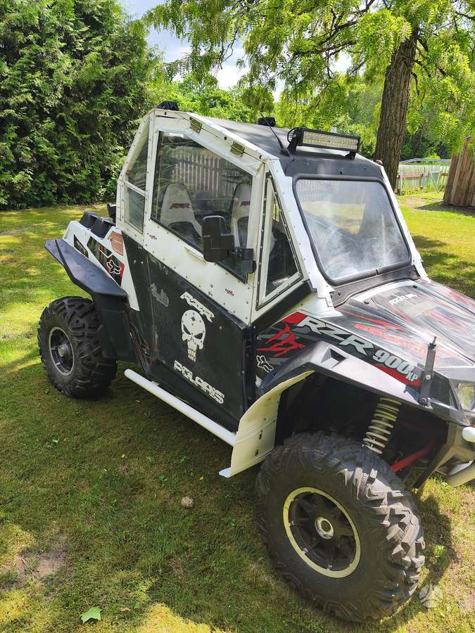 Polaris Ranger 2012 — rear view