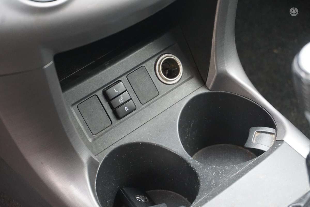 Toyota RAV4 2007 — photo 20