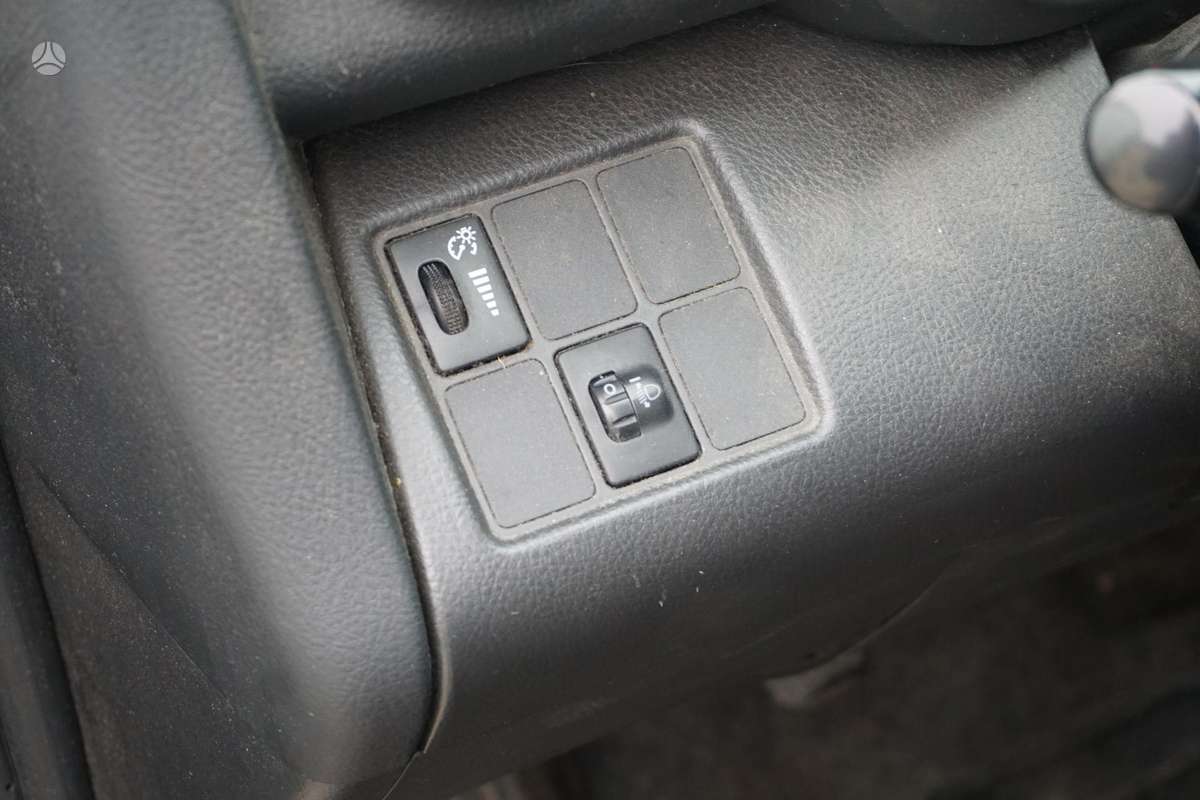 Toyota RAV4 2007 — photo 21