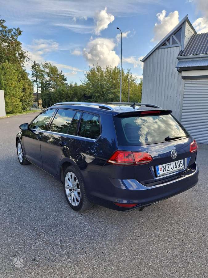 Volkswagen Golf 2014 — interior