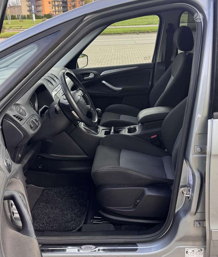 Ford S-MAX 2015 — фото 15