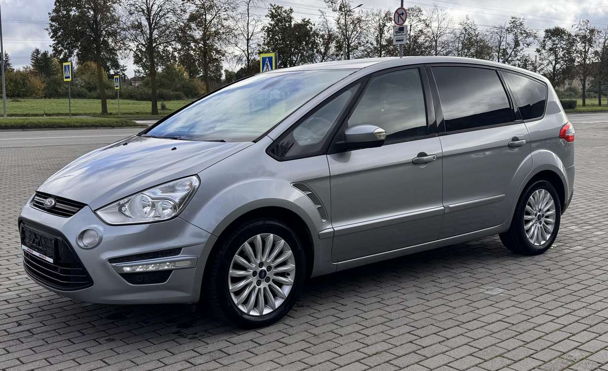 Ford S-MAX 2015 — двигун 1600 cm³, 116 HP (85kW)