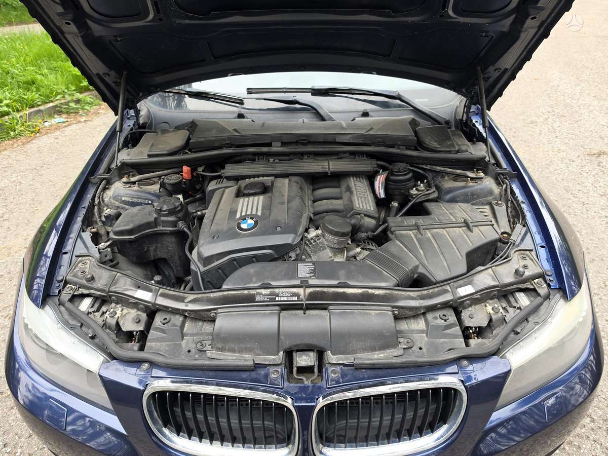 BMW 328 2012 — photo 13