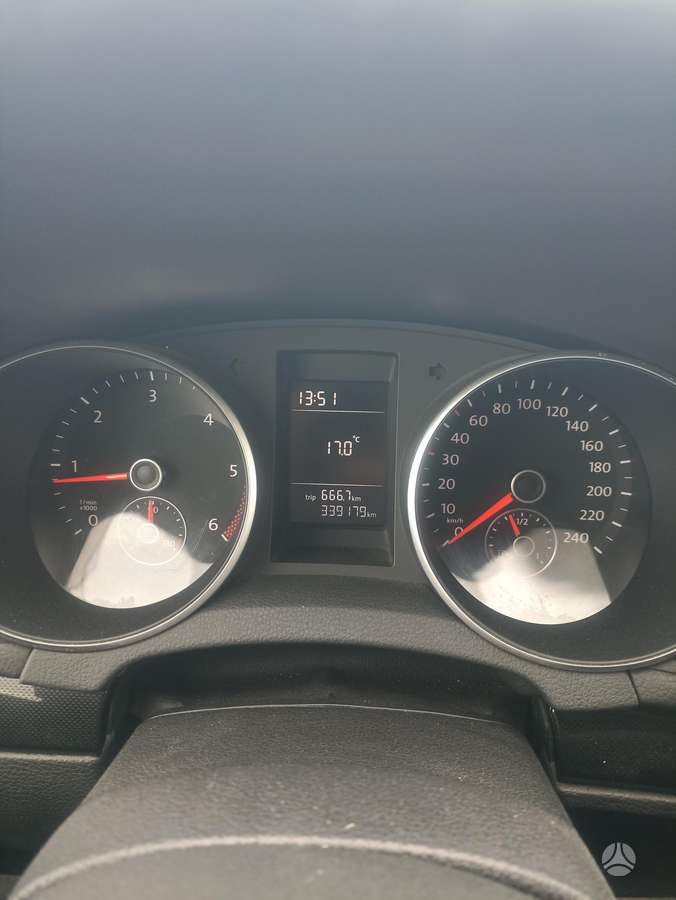Volkswagen Golf 2012 — photo 7