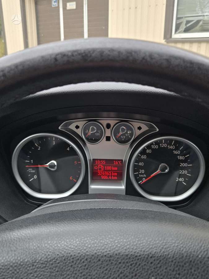 Ford Focus 2008 — photo 6