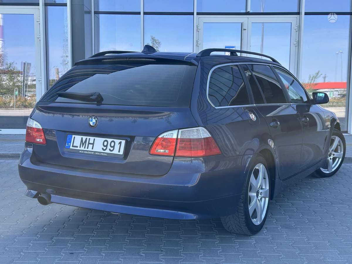 BMW 520 2009 — фото 11