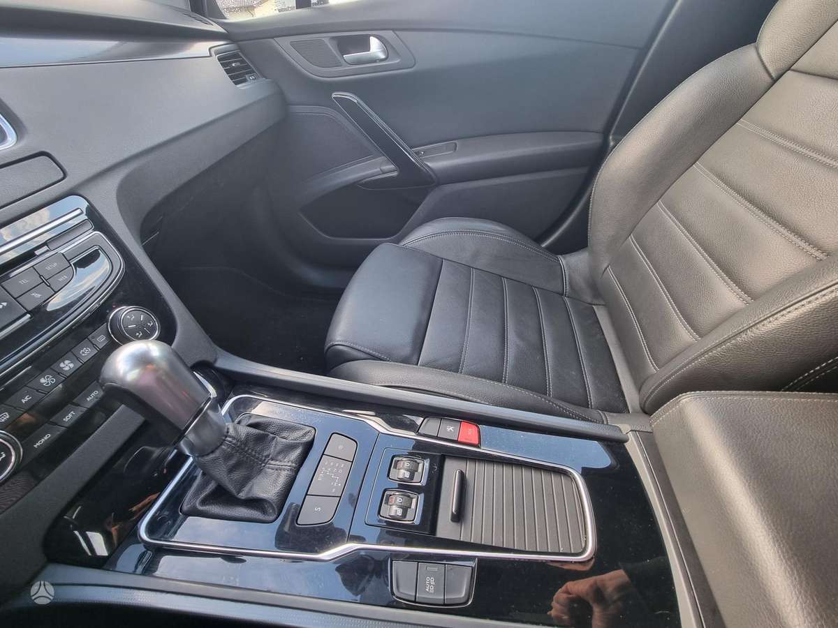 Peugeot 508 2015 — фото 13