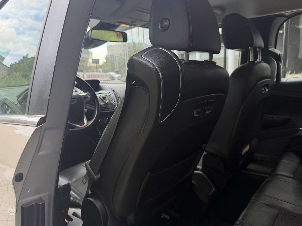 Ford B-MAX 2013 — photo 10