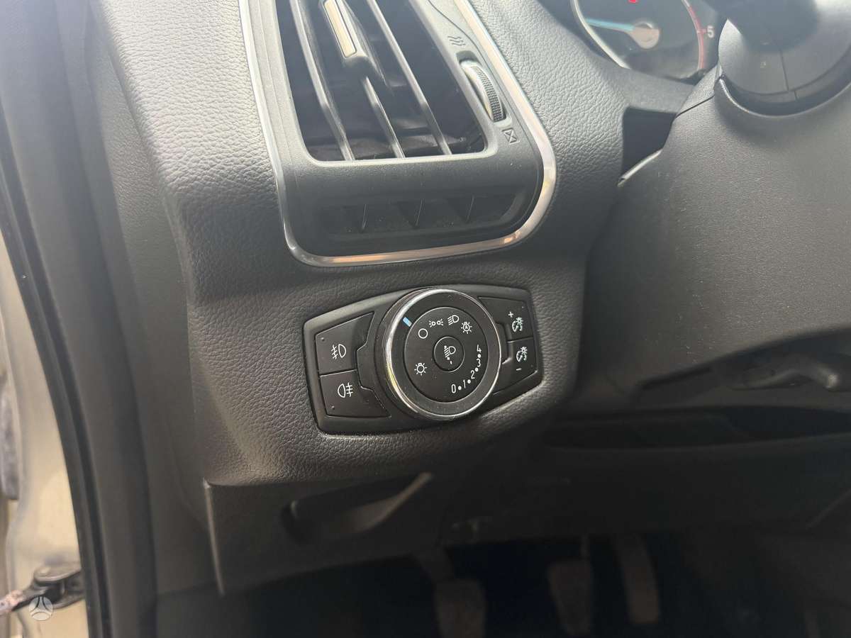 Ford B-MAX 2013 — photo 11