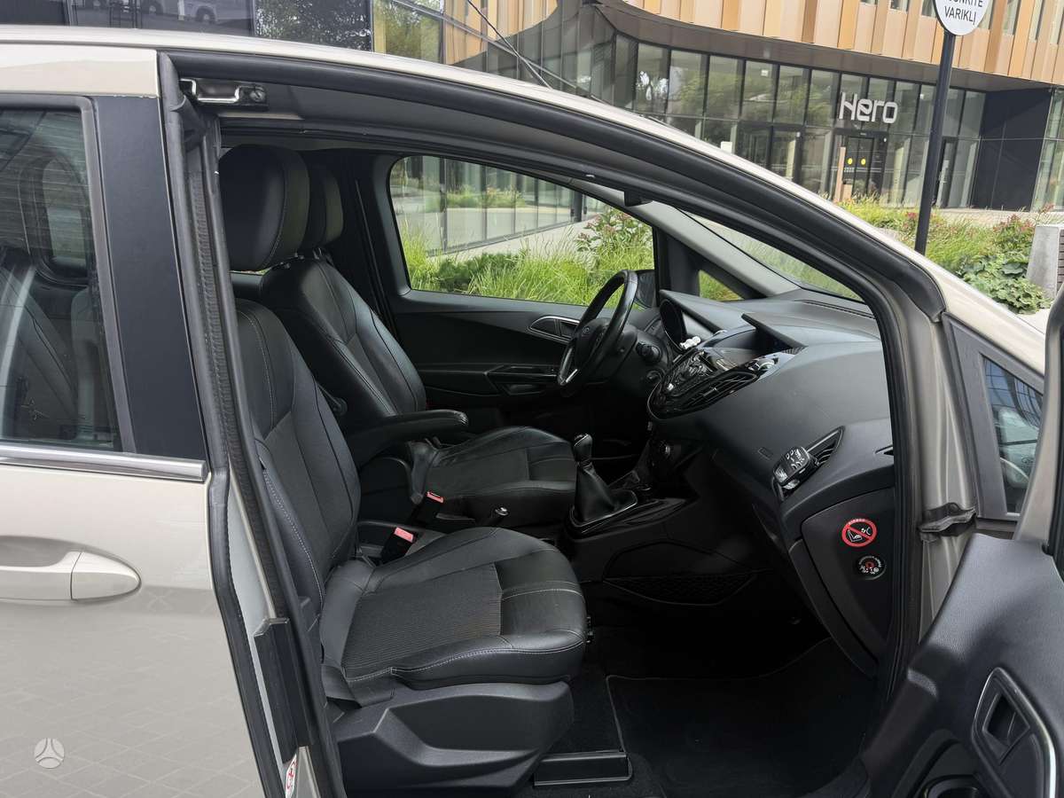 Ford B-MAX 2013 — photo 6