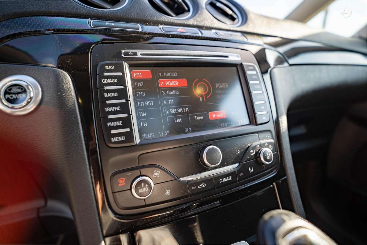 Ford S-MAX 2011 — photo 13
