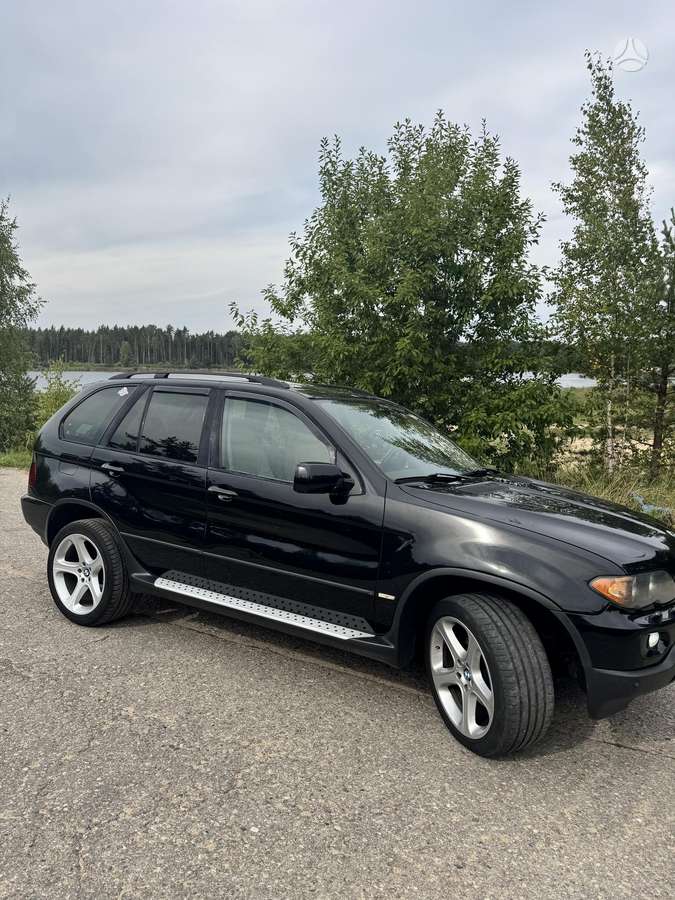 BMW X5 2004 — двигун 4400 cm³, 306 HP (225kW)
