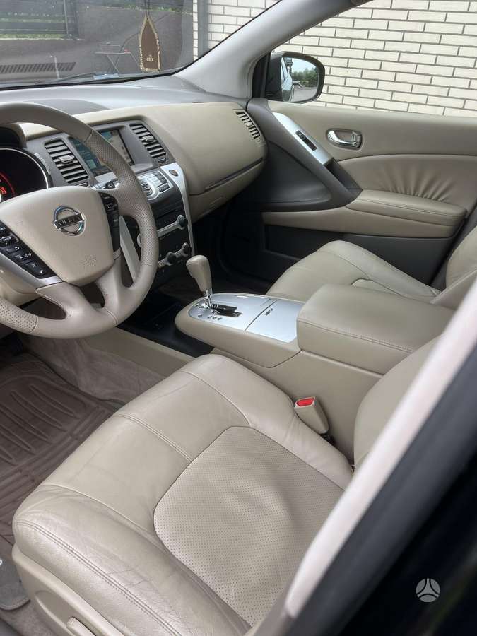 Nissan Murano 2011 — photo 11