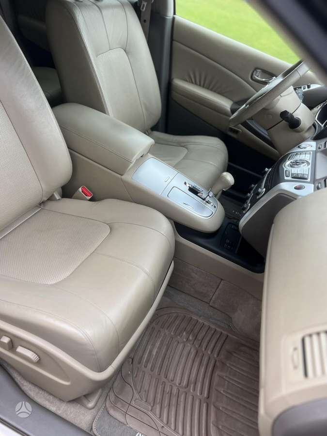 Nissan Murano 2011 — photo 13