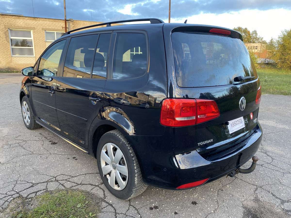 Volkswagen Touran 2014 — photo 5