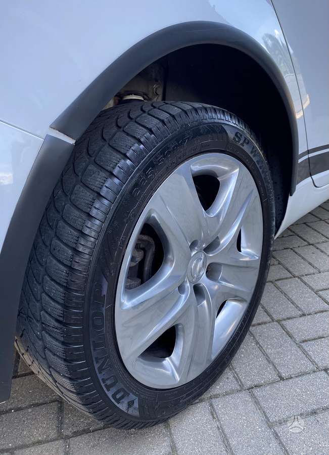 Opel Insignia 2013 — photo 12