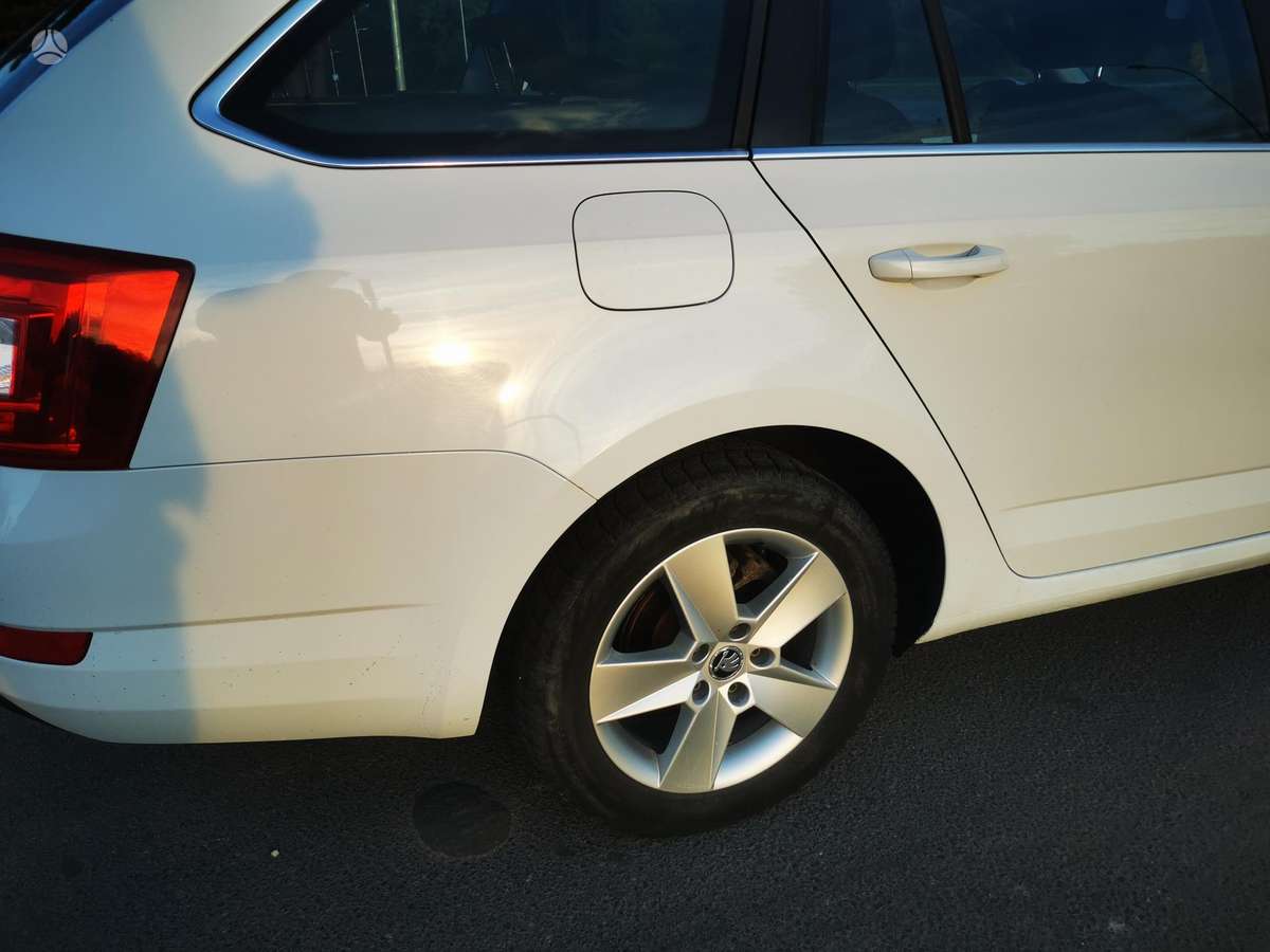 Skoda Octavia 2015 — фото 21