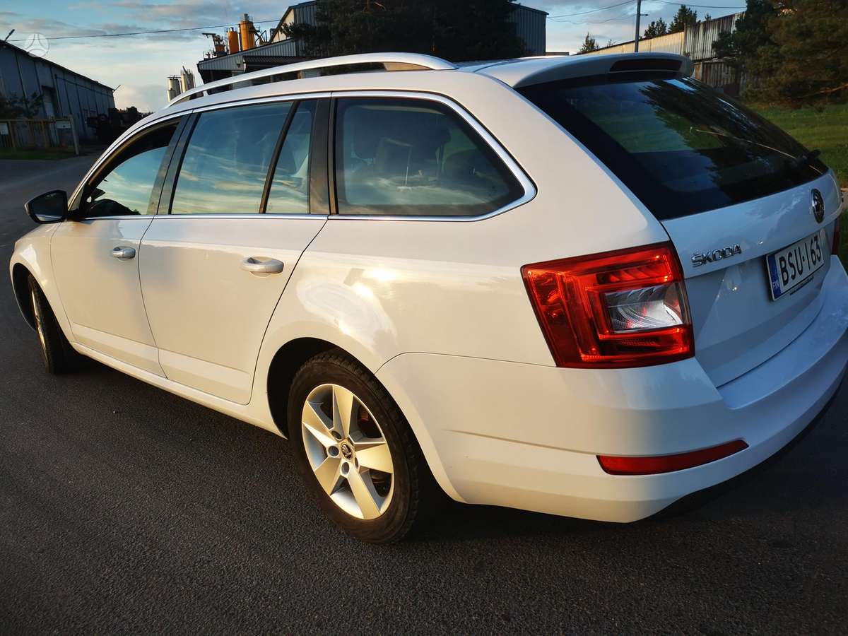 Skoda Octavia 2015 — фото 7