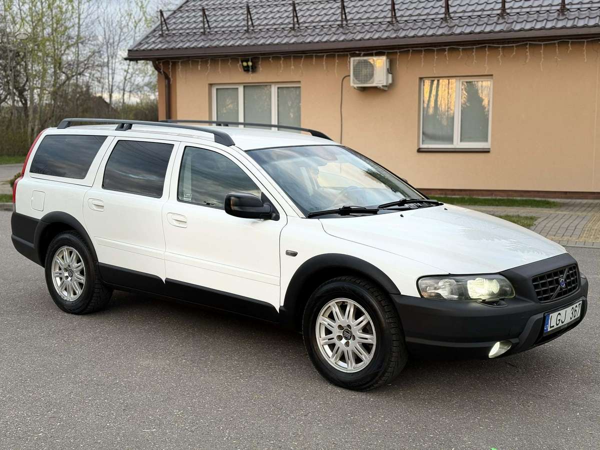Volvo XC70 2004 — photo 8