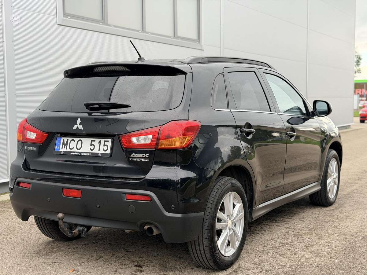 Mitsubishi ASX 2011 — photo 13