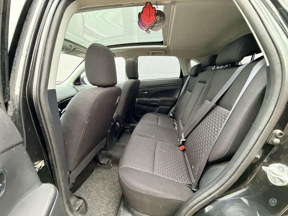 Mitsubishi ASX 2011 — photo 28