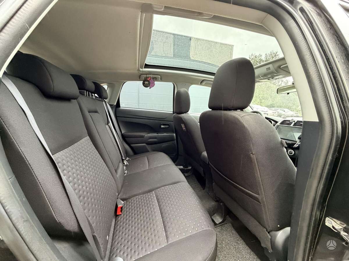 Mitsubishi ASX 2011 — photo 31