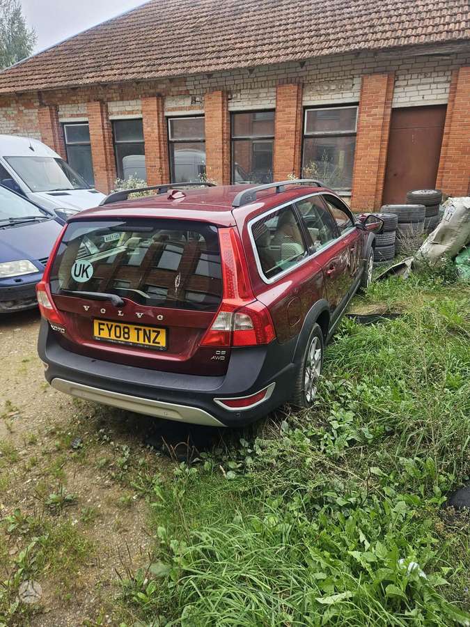 Volvo XC70 2008 — вигляд ззаду
