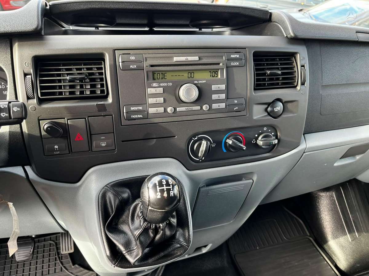 Ford Transit 2008 — photo 18