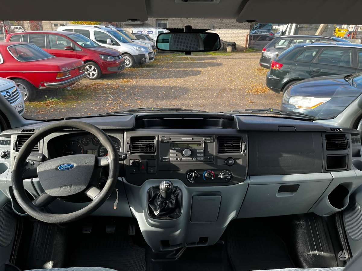 Ford Transit 2008 — photo 26