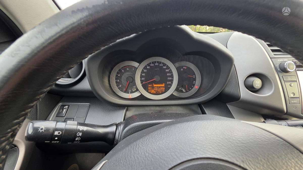Toyota RAV4 2006 — photo 10
