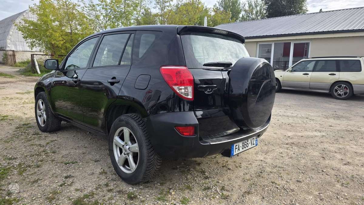 Toyota RAV4 2006 — photo 6