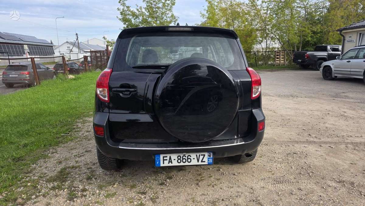 Toyota RAV4 2006 — photo 8