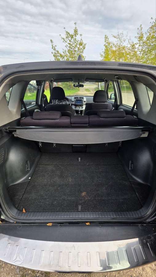 Toyota RAV4 2006 — photo 9
