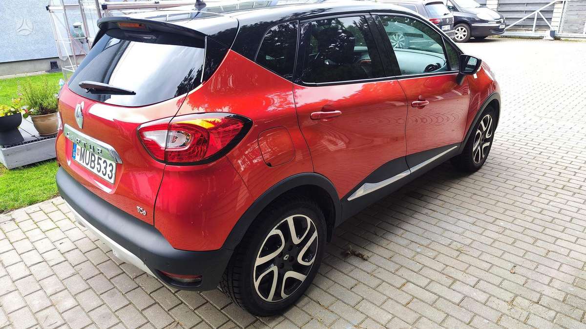 Renault Captur 2014 — interior