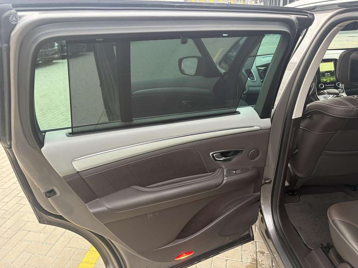 Renault Espace 2015 — photo 17