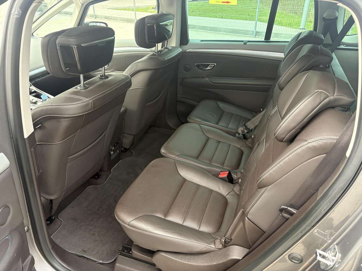 Renault Espace 2015 — photo 18