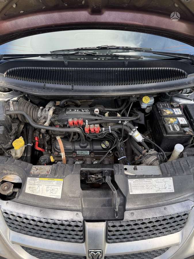 Dodge Voyager 2008 — photo 10