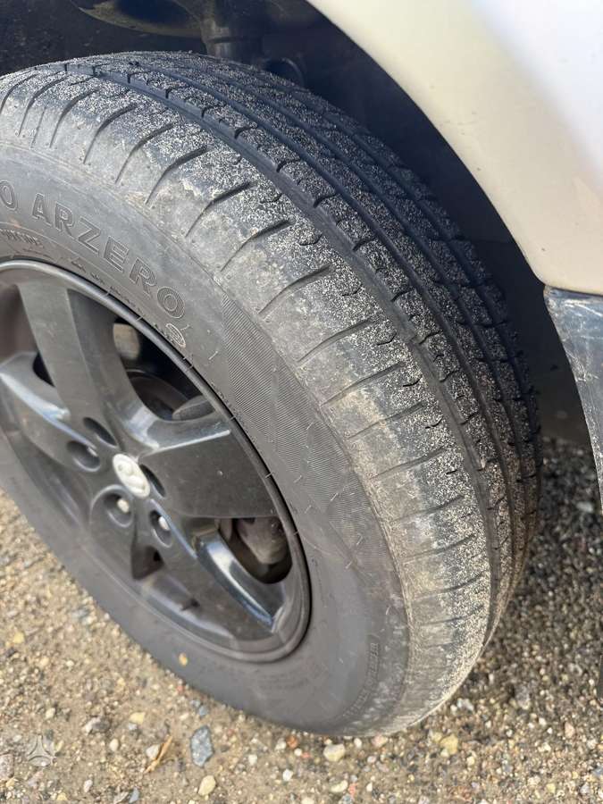Dodge Voyager 2008 — photo 11