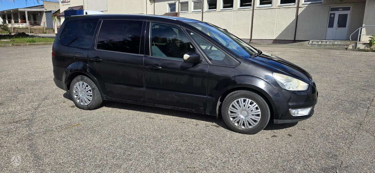Ford Galaxy 2007 — interior