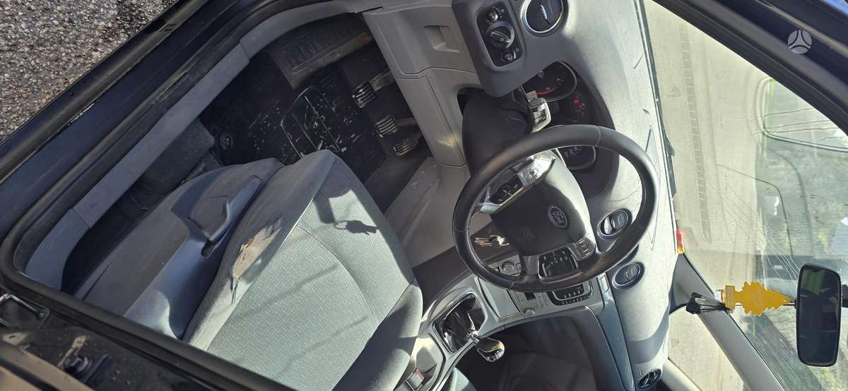 Ford Galaxy 2007 — photo 7