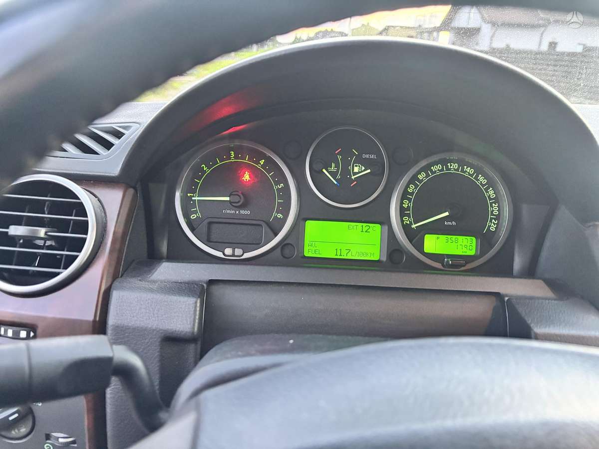 Land Rover 2005 — photo 12